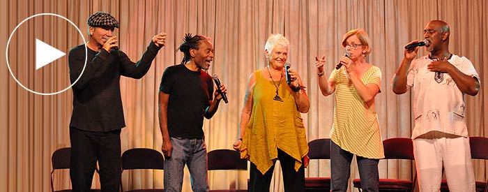 Bobby McFerrin, Judi Donaghy Vinar, Rhiannon, Dave Worm, and Joey Blake (video still).