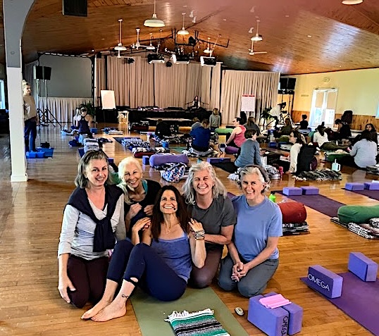 Paula, left to right, Mary, Jillian Pransky, Theresa, and Loretta during Jillian’s 2025 Grounding in the Great In-Between workshop.