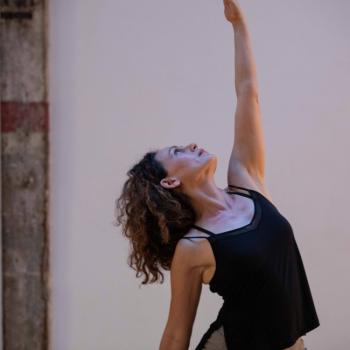 Lea Bender teaches yoga with an emphasis on philosophy, anatomy, and therapeutic techniques.