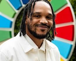 Aaron Dawson is a global social impact leader, entrepreneur, and dynamic creative.