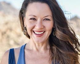 Amber Ryan is an embodiment architect, maestra soundsmith, and acclaimed ecstatic dance DJ.