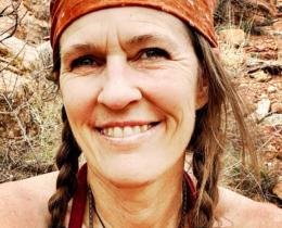 Amy_Irvine_cropped_600x600