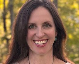 Cheryl B. Engelhardt is a certified trauma-informed coach.