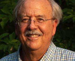 Ken Meter is an author and one of the most experienced food system analysts in the US.
