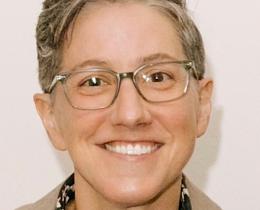 Leslie-MacKrell-bio_cropped