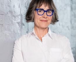 Headshot of Liz Bucar