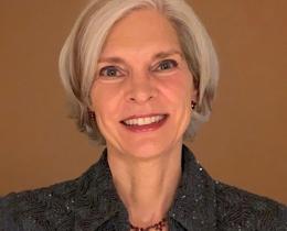 Alexandra Marquardt is a mentor, speaker, psychic, and fourth-generation healer.