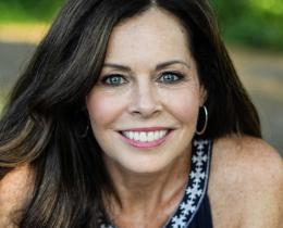 Omega faculty Cheryl Richardson