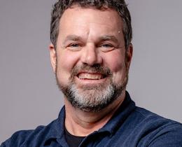 Grant Faulkner is the cofounder of Memoir Nation, the cofounder of 100 Word Story, and more.