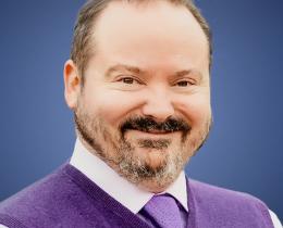 Omega faculty Matt Kahn