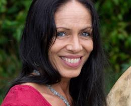 mia-luz_bio1_cropped