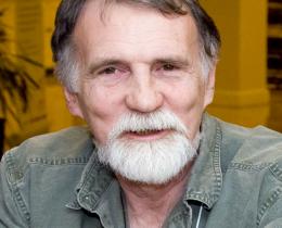 Robert M Place