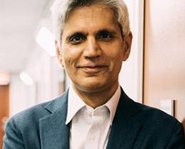 wadhwa_hitendra_bio1