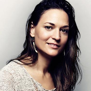 Amber-Rubarth-bio2_cropped