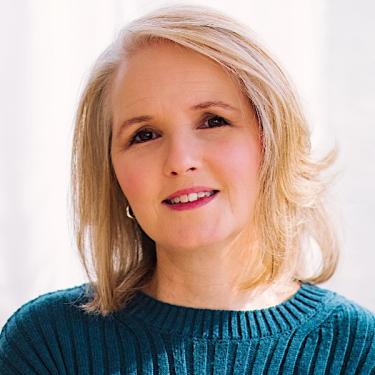 Andrea Kennedy is a Reiki Master Teacher, spiritual channel, and host of What Resonates? podcast.