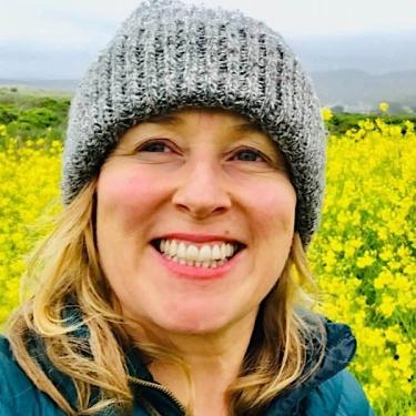 Kate Winch is a transformational teacher, EFT expert, intuitive, hypnotherapist, and dance teacher.