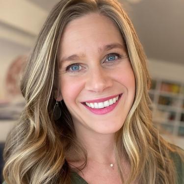 dr-ellen-vora_bio1_cropped