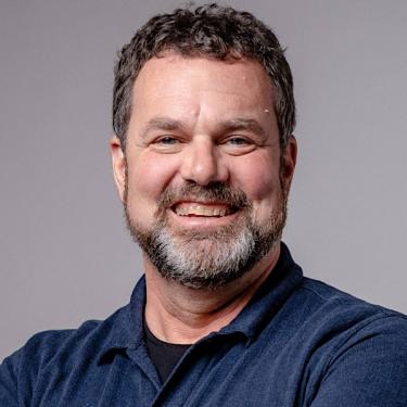 Grant Faulkner is the cofounder of Memoir Nation, the cofounder of 100 Word Story, and more.