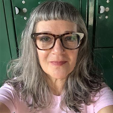 Sari Botton