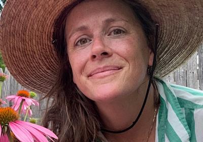 Missy Bateson is a horticulturalist and artist, and founder of Brooklyn Planting.