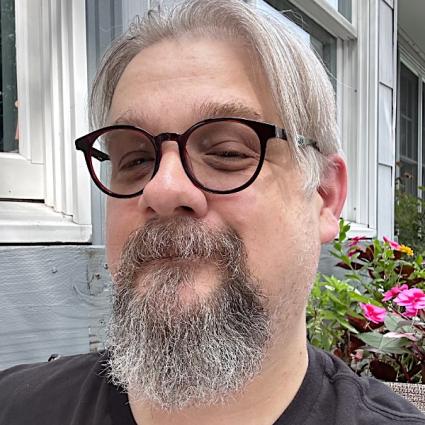 Dave Tarnowski is the creator of the popular Instagram page @disappointingaffirmations.