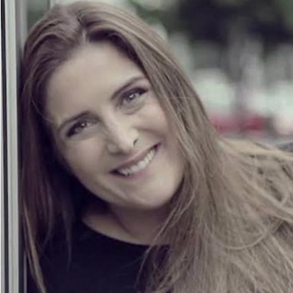 Elena Crescia is the curator and speaker coach of the Hearth Summit in Rhinebeck, NY.