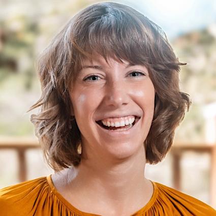 Jenny Santa Maria is a teaching artist and art coach who teaches pysanky.