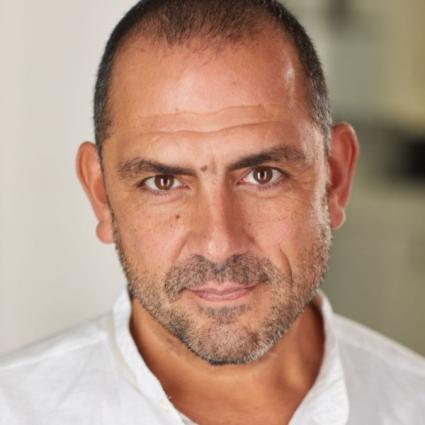 Jonathan-Hammond-bio-new-2022