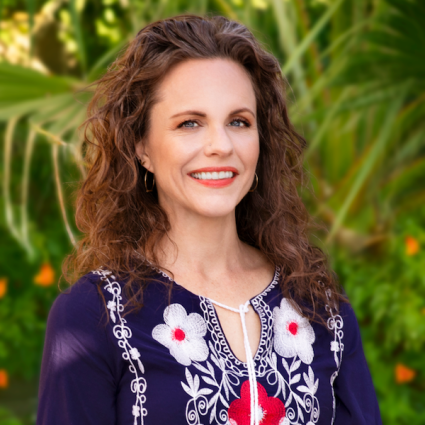 Headshot of Kim Stravers