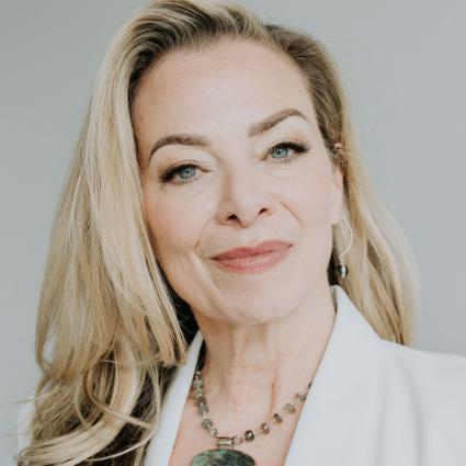 Terri Cole