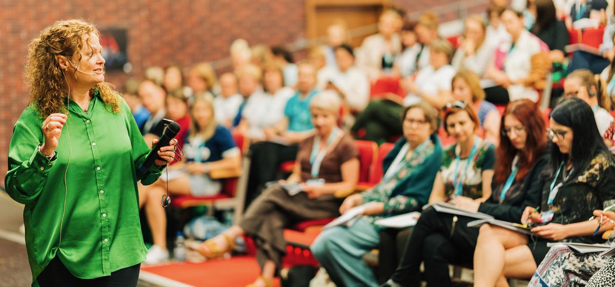 Kate Wilde leading a workshop